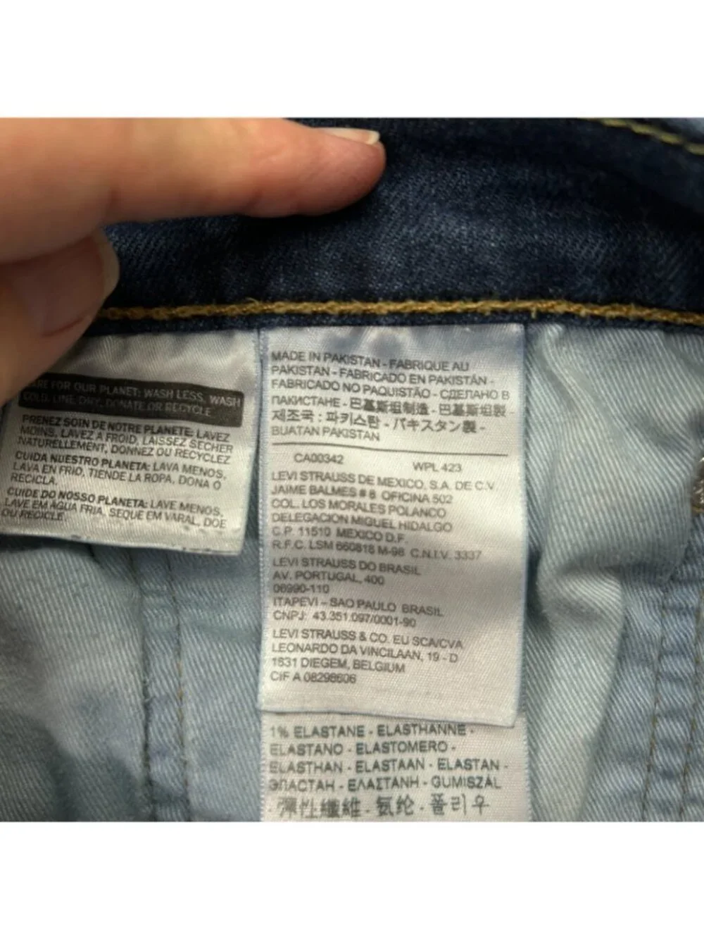 Levi's 511 Slim Fit Jeans Men's Size 34 X 32 Medium Wash Denim